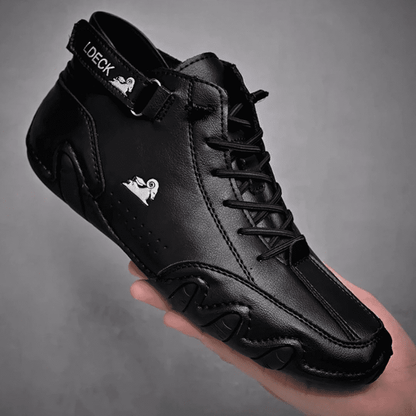 Bota Ldeck™ Conforto Ortopédico Incomparável + Corrente de Prata (.925) com Pingente Cruz